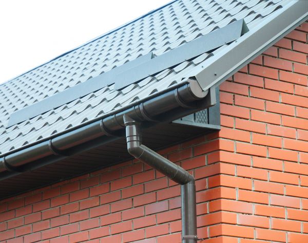 Cost of Roof Downspout Replacement in Lansing
