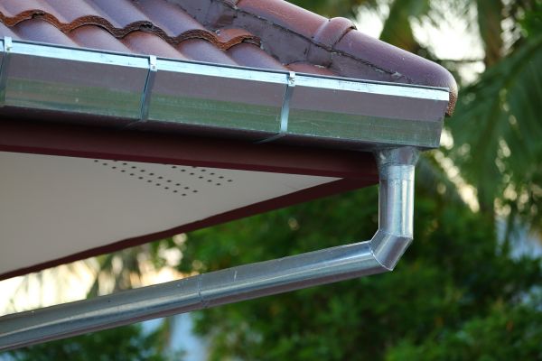 Cost of Zinc Gutters Installation in Lansing