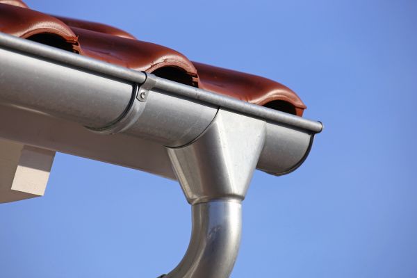 Cost of Steel Gutters Installation in Lansing